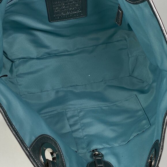 Coach F19212 Canvas Beach Starfish Tote Bag Silver Leather Handles 3 Keychains - Picture 9 of 10